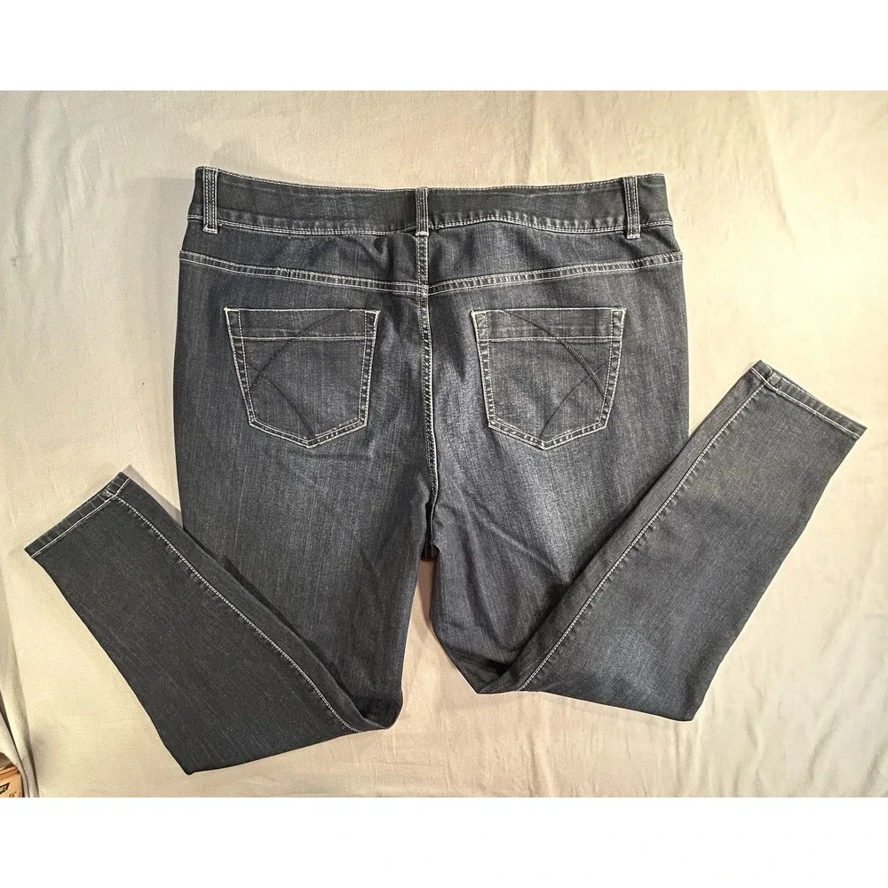 Lane Bryant Skinny Jeans 22 Regular Tighter Tummy‎ Technology